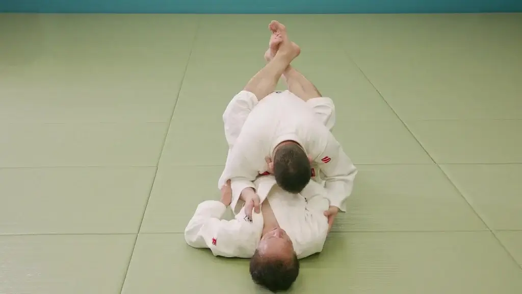 Judoka in Do-jime Position.