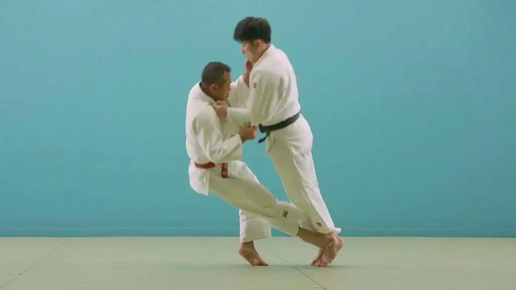 Yoko-gake Technik in Ausführung.